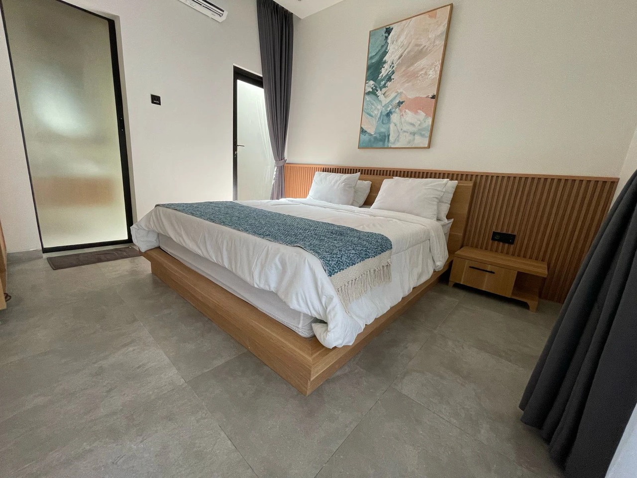 Brand-New Freehold Villas - Only 4 Units