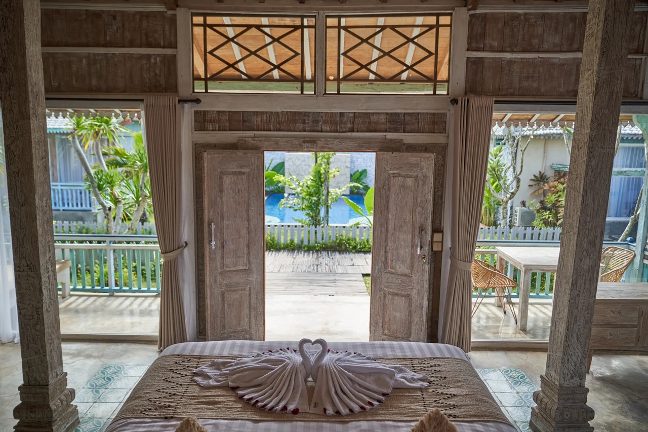 Spacious 1BR Garden Villa w/ Pool