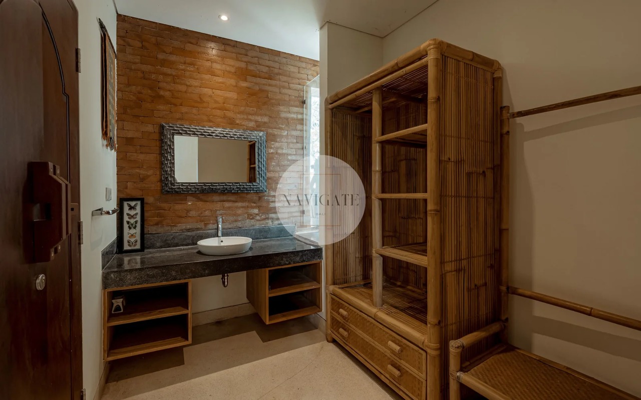 2BR VILLA NEAR GREEN SCHOOL