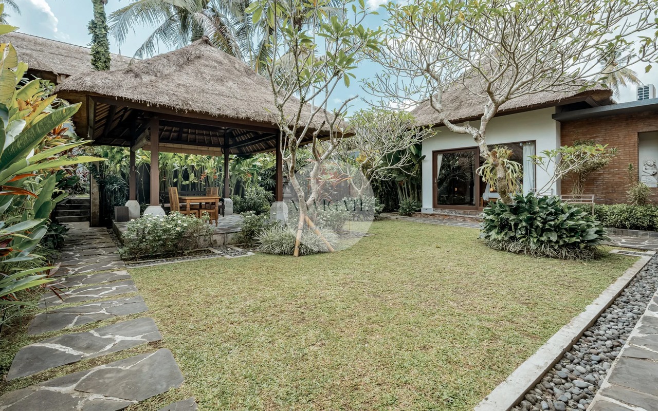 2BR VILLA NEAR GREEN SCHOOL