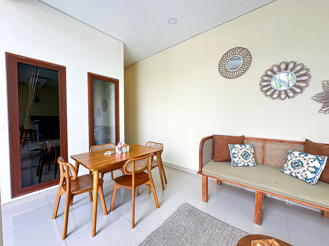 MODERN–TROPICAL 2BR VILLA DIANE
