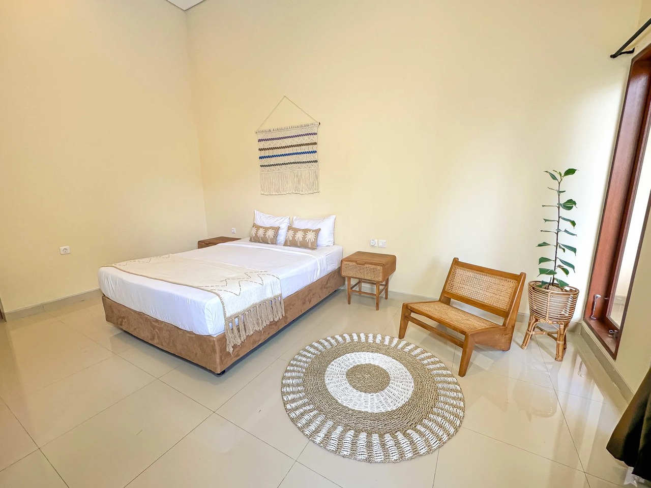 MODERN–TROPICAL 2BR VILLA DIANE