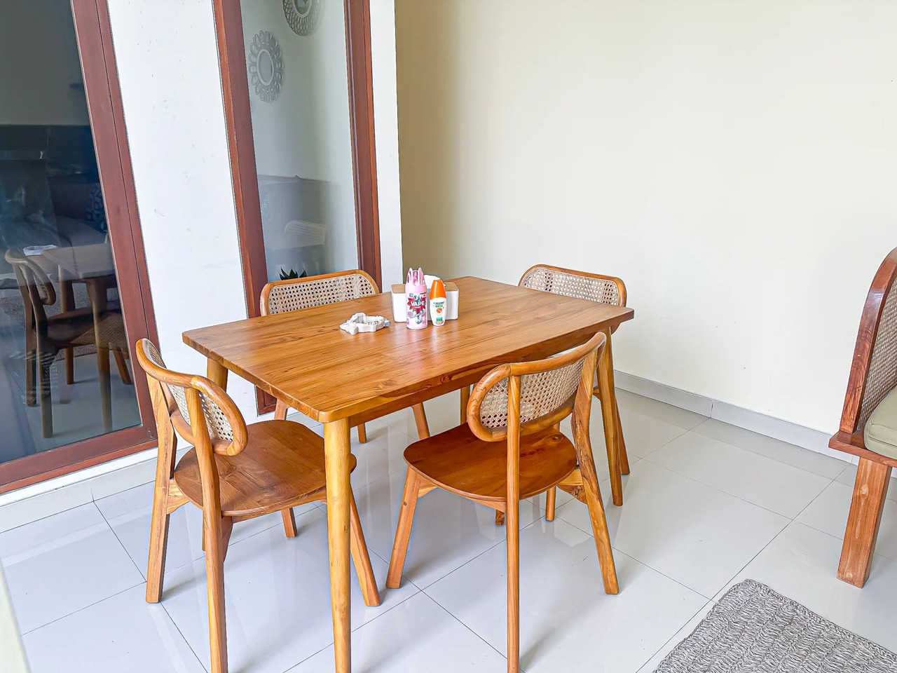 MODERN–TROPICAL 2BR VILLA DIANE