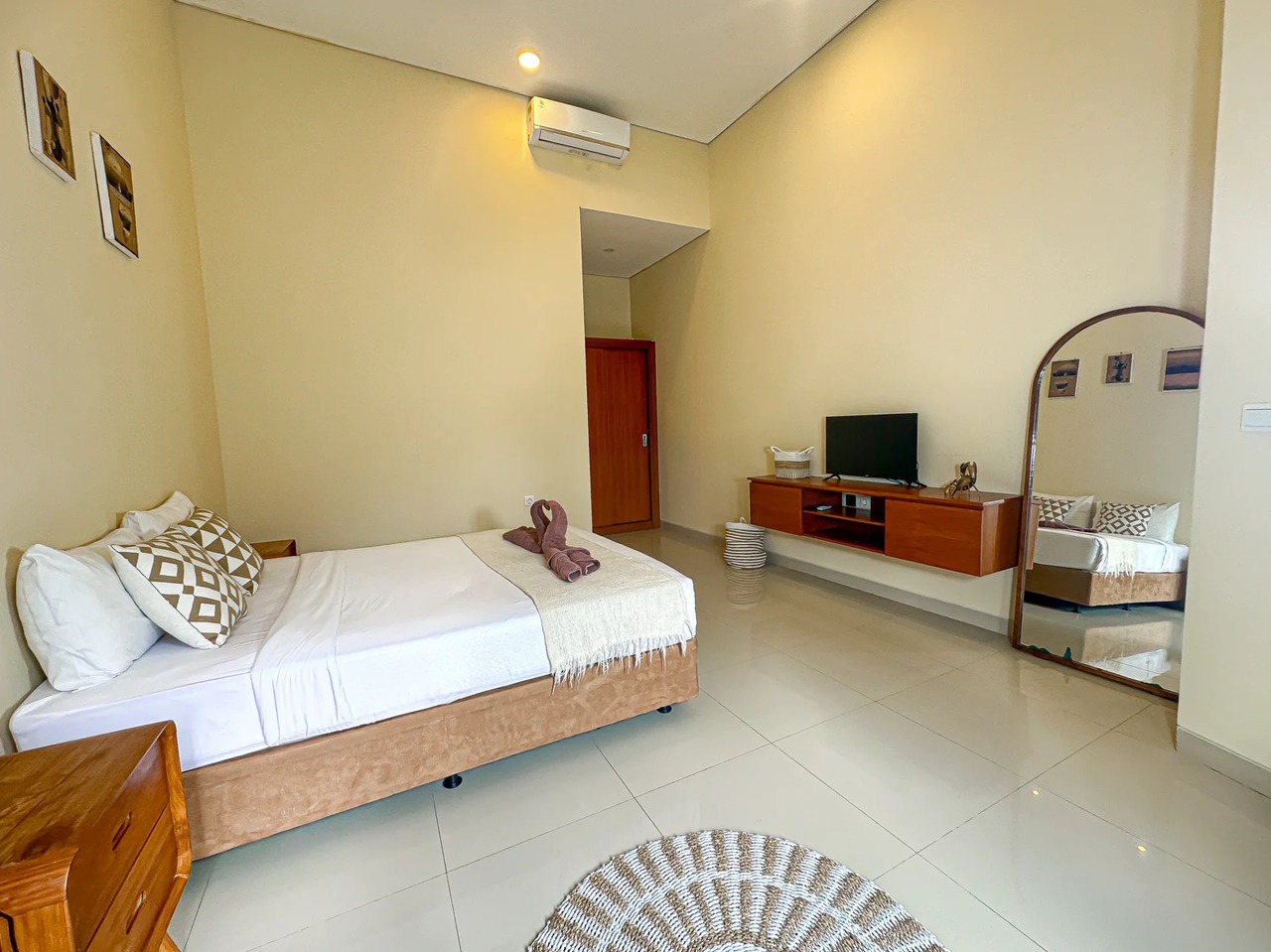 MODERN–TROPICAL 2BR VILLA DIANE