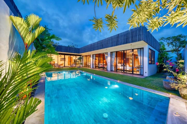 Modern & Timeless Serene 3-Bedroom Villa