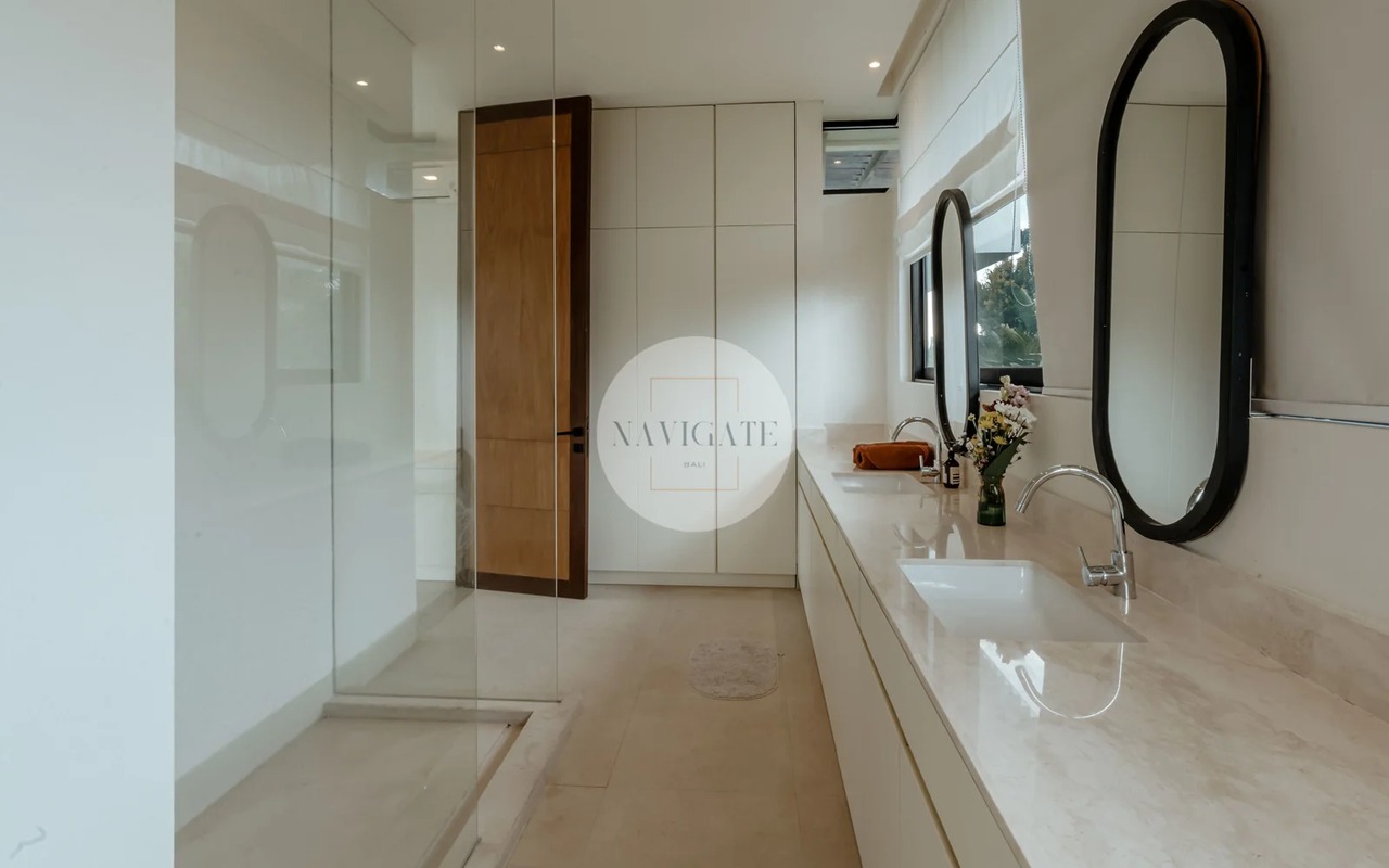 4BR VILLA IN BABAKAN 