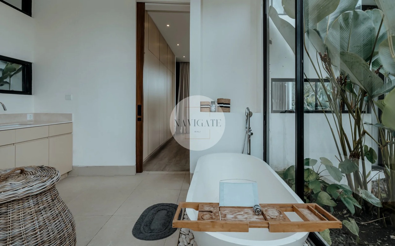 4BR VILLA IN BABAKAN 