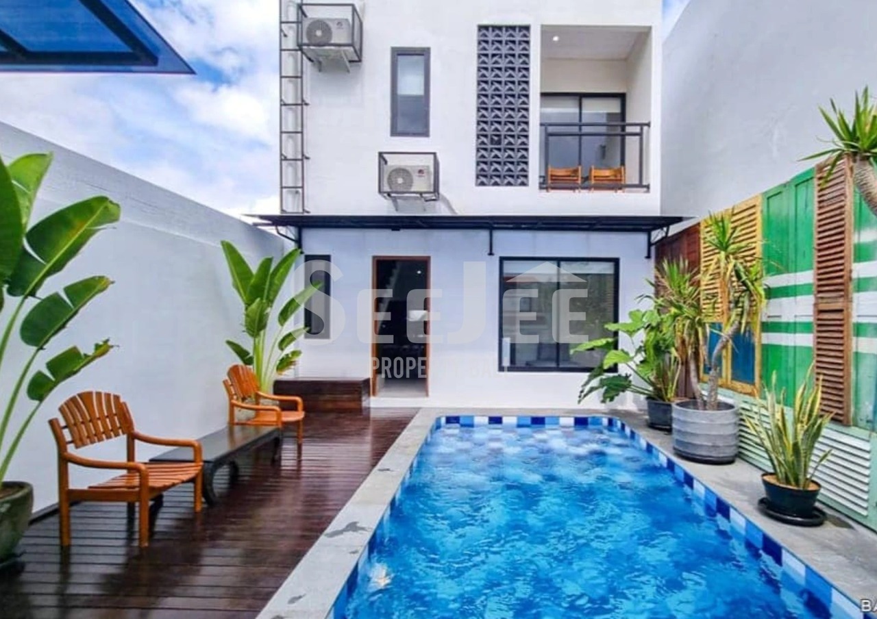 NEW BUILT VILLA FREEHOLD IN TUMBAK BAYUH