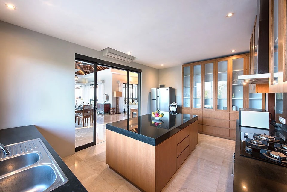 4 BEDROOM VILLA FOR SALE IN ULUWATU
