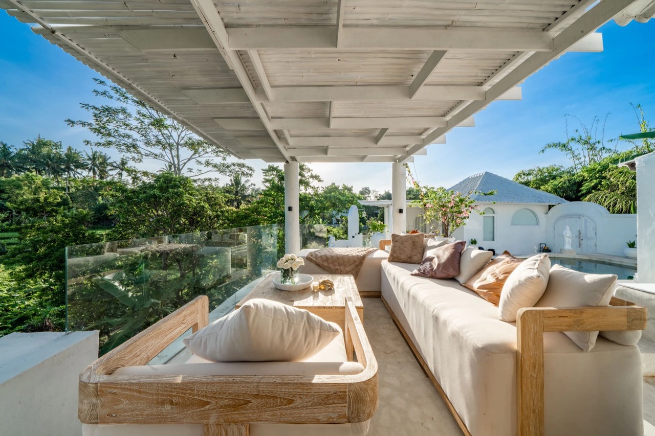 Luxury 3BR Villa w/ Jungle & Rice Field 
