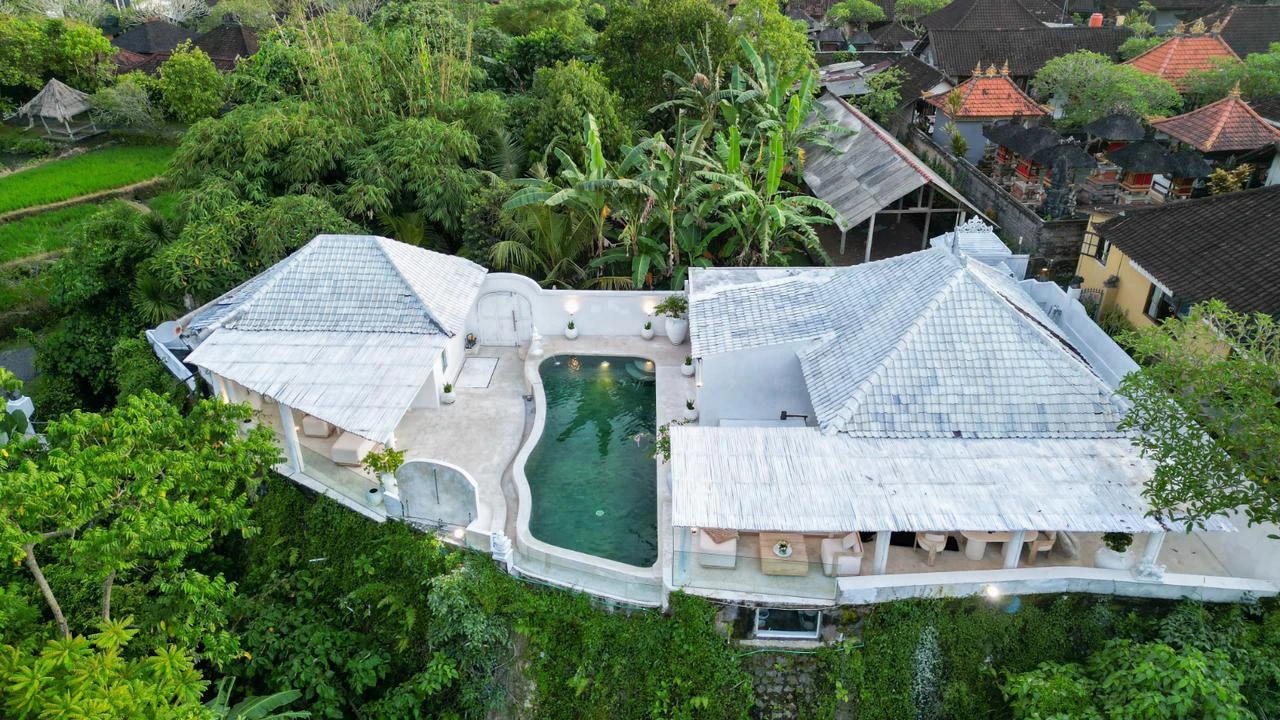 Luxury 3BR Villa w/ Jungle & Rice Field 