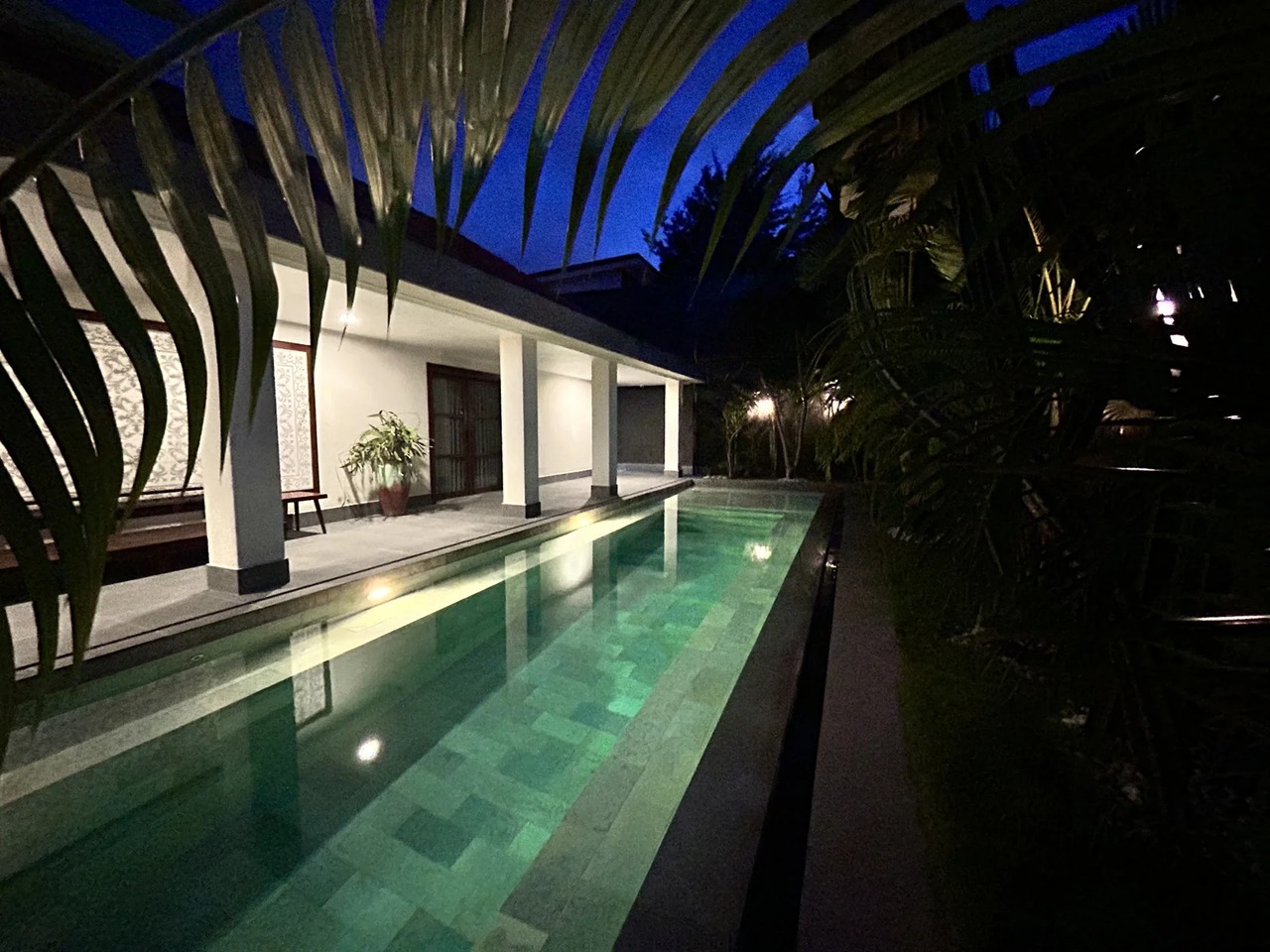 Modern 2BR Contemporary Villa w/ Garden