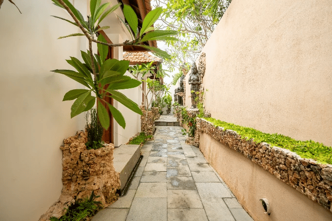 Kapiratu Uluwatu 103