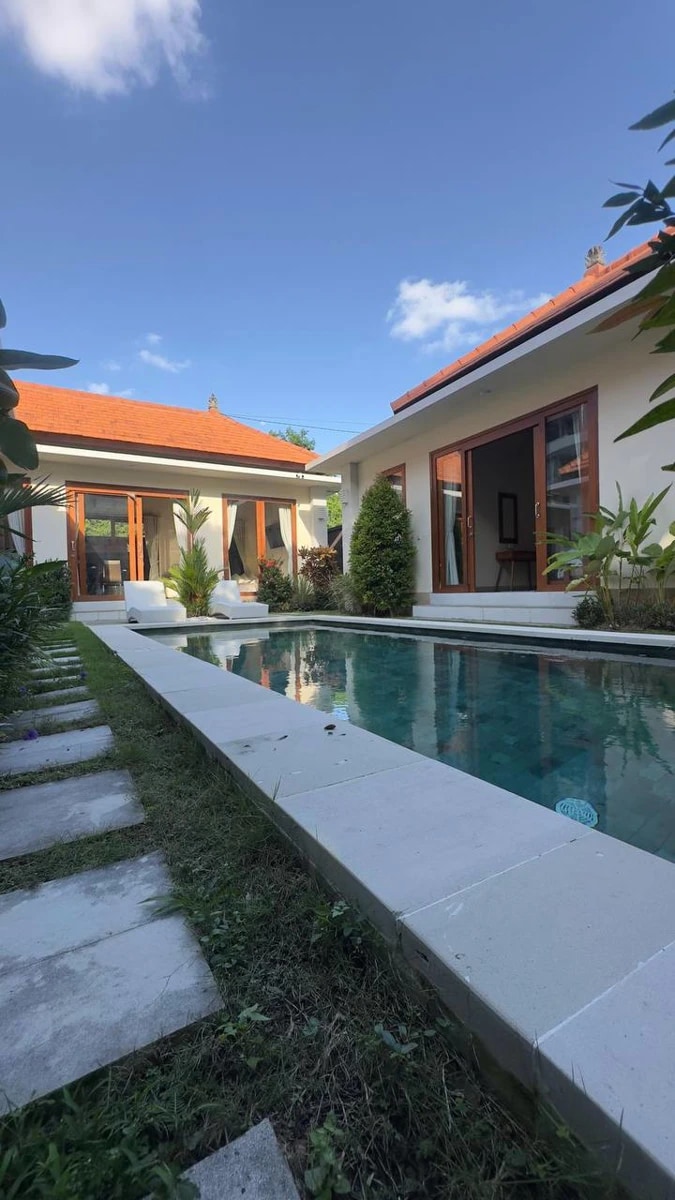 Modern 3 Bedrooms Villa in Berawa Canggu