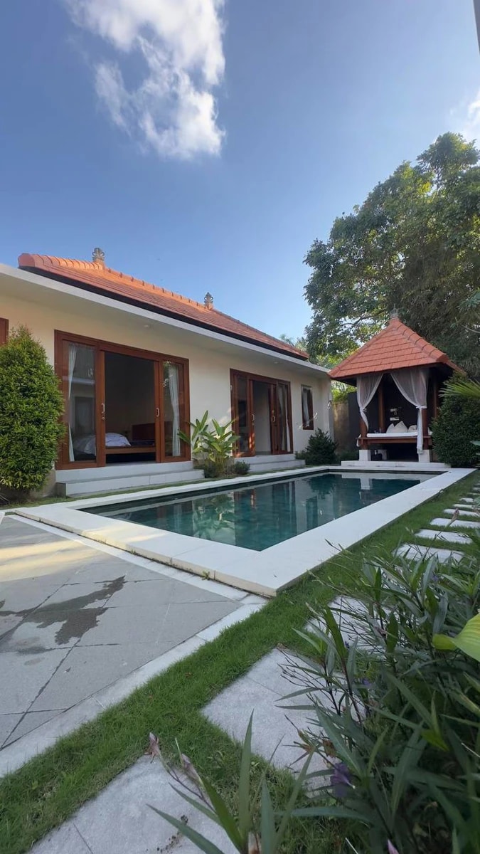 Modern 3 Bedrooms Villa in Berawa Canggu