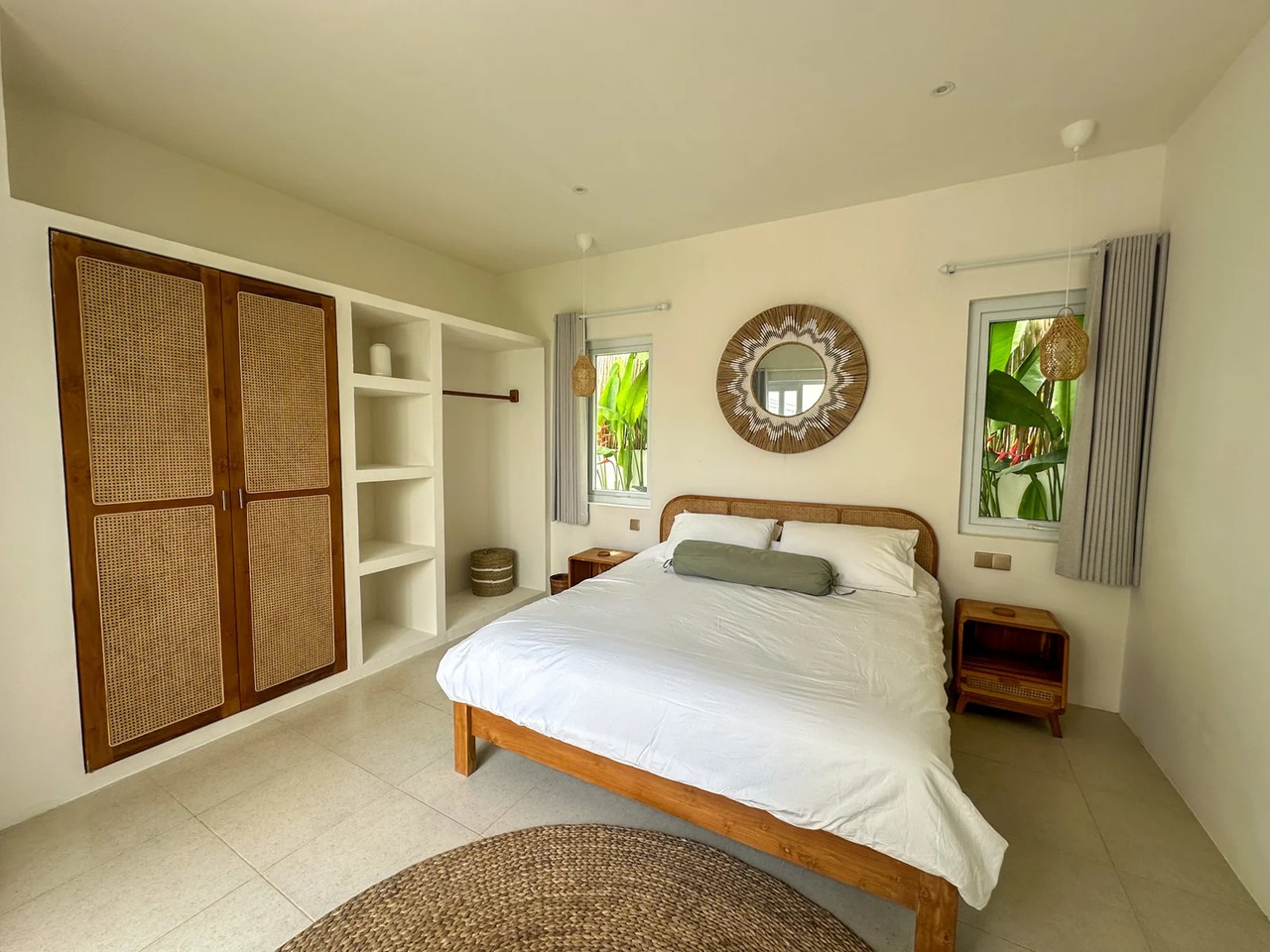 2BR Villa w/ Rooftop & Pool