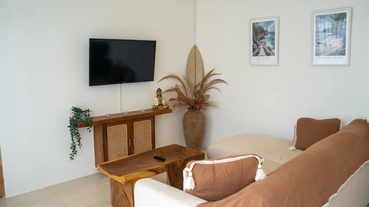 2BR Villa w/ Rooftop & Pool