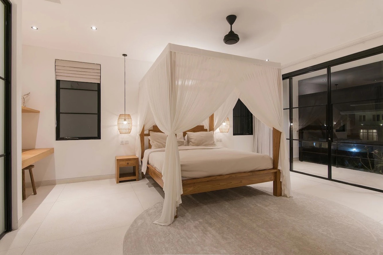 4 BEDROOM VILLA IN BUMBAK, IDR 75 MILL