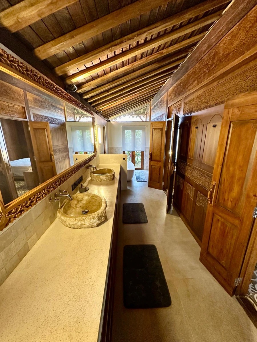 6BD Modern Balinese Fusion Juglos
