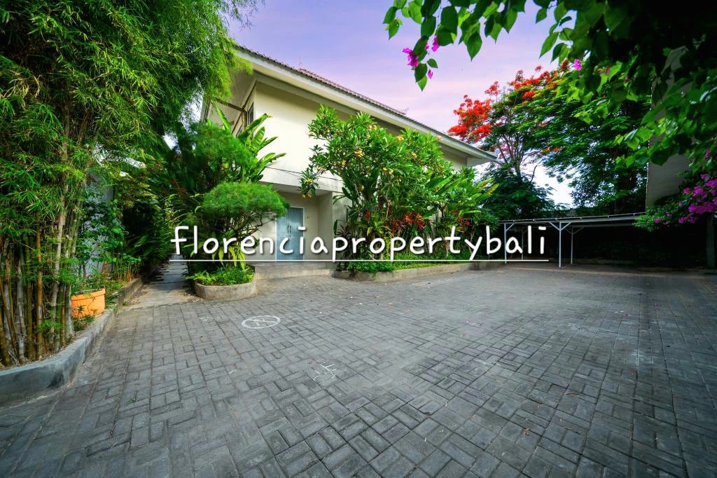 (FW002SB-S) Sanur Beach Villa