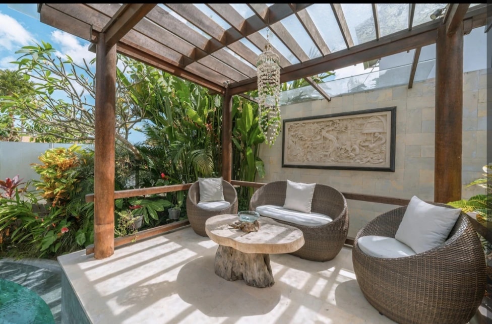Elegant 3BR Villa w/ Pool & Rooftop