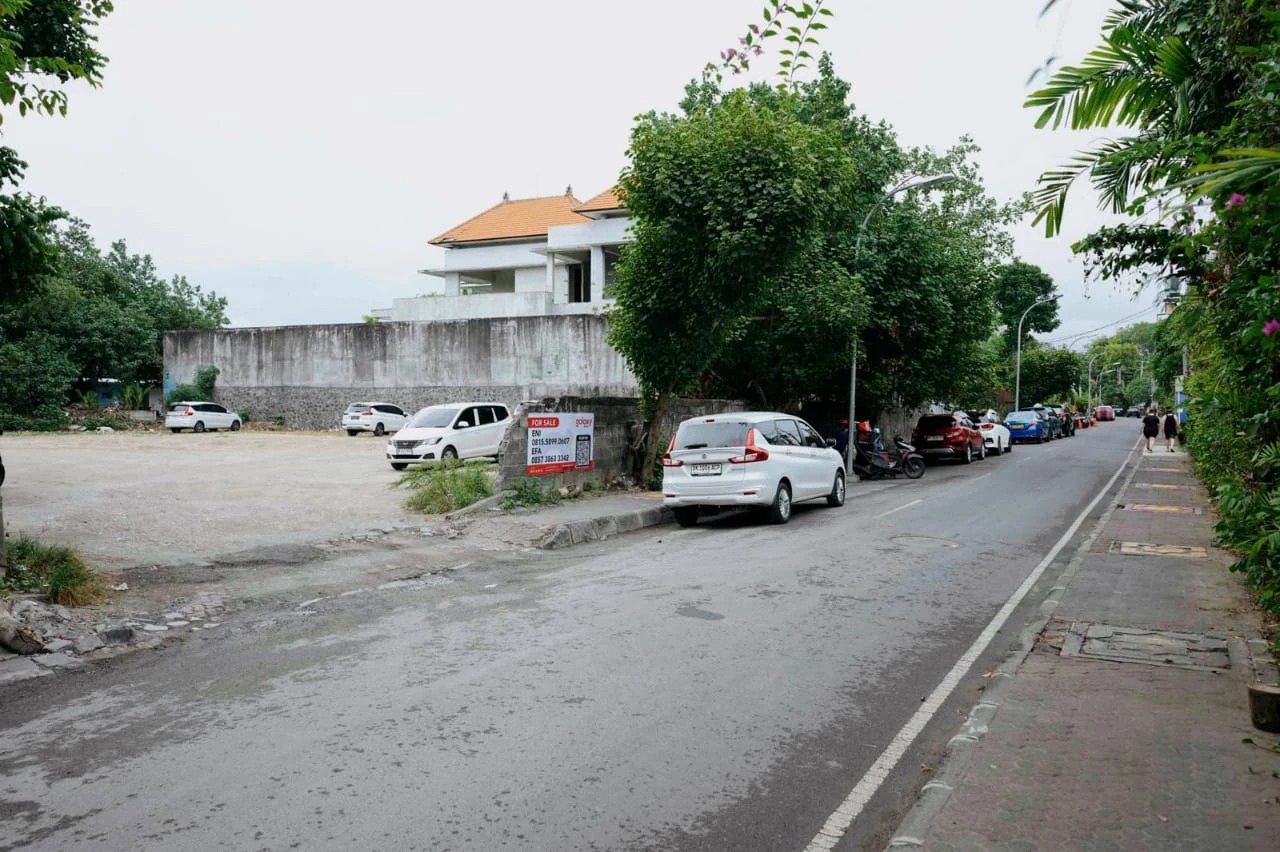 DO 126 - LAND FOR SALE IN KUTA BALI 