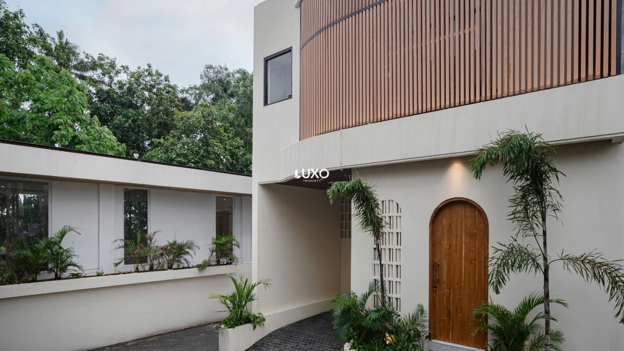 2-Bedroom Modern Villa in Pererenan