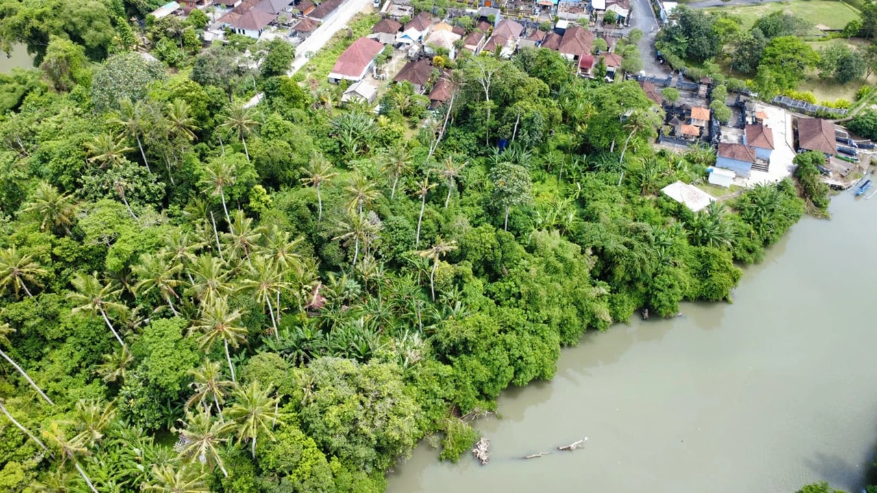 11.2 ARE of Prime River Edge Land