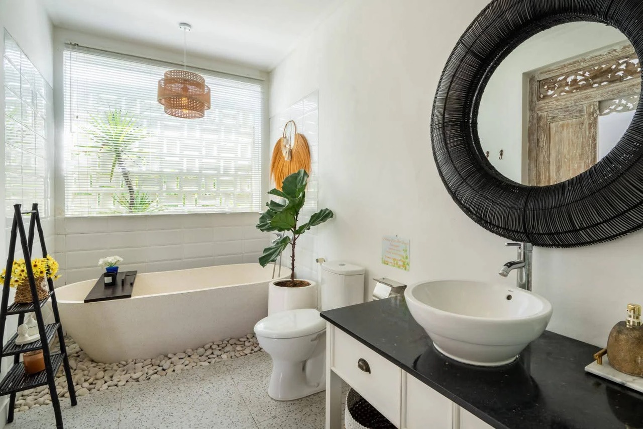3 BEDROOM VILLA IN CANGGU, IDR 67 MILL