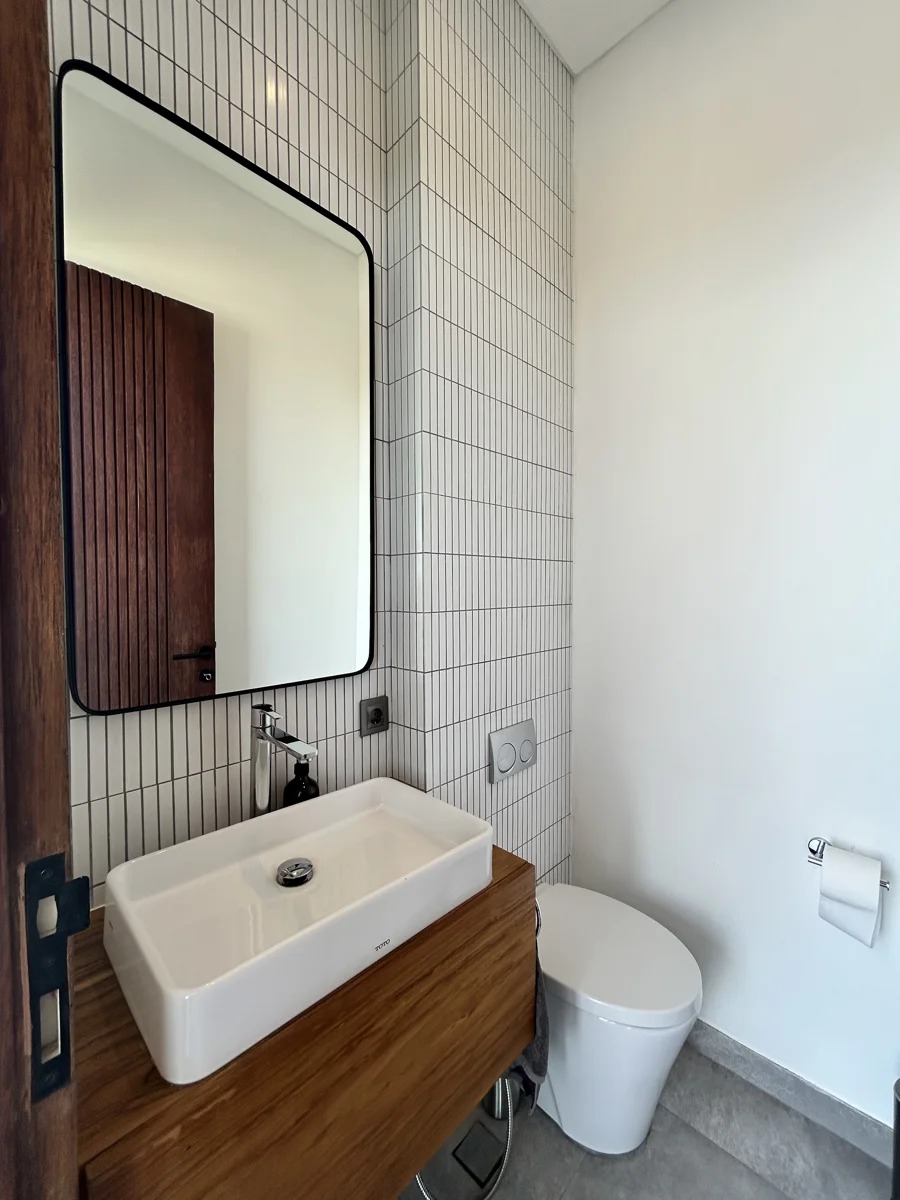 2BR Luxury Leasehold Villa w/ Full Ocean