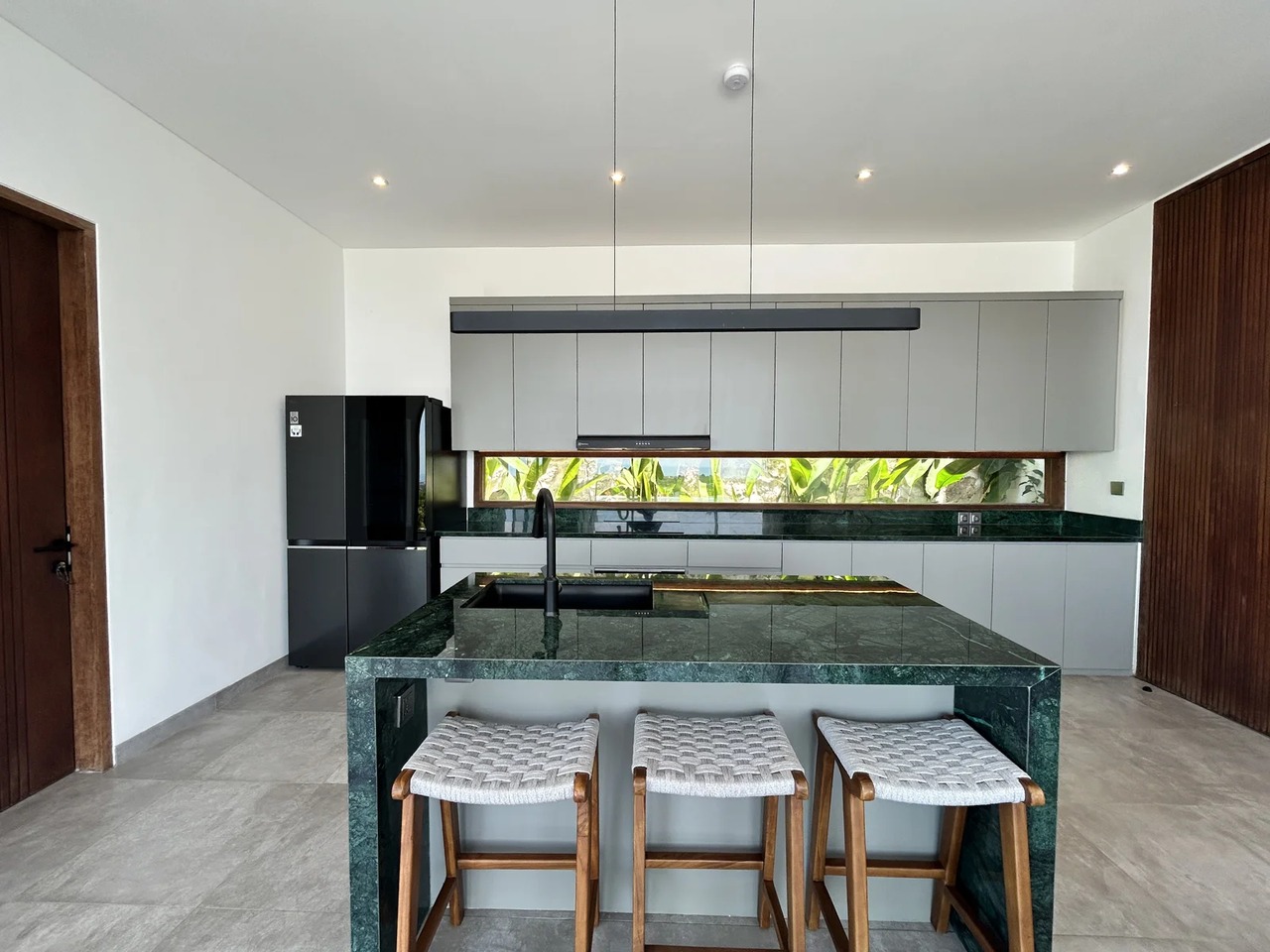 2BR Luxury Leasehold Villa w/ Full Ocean