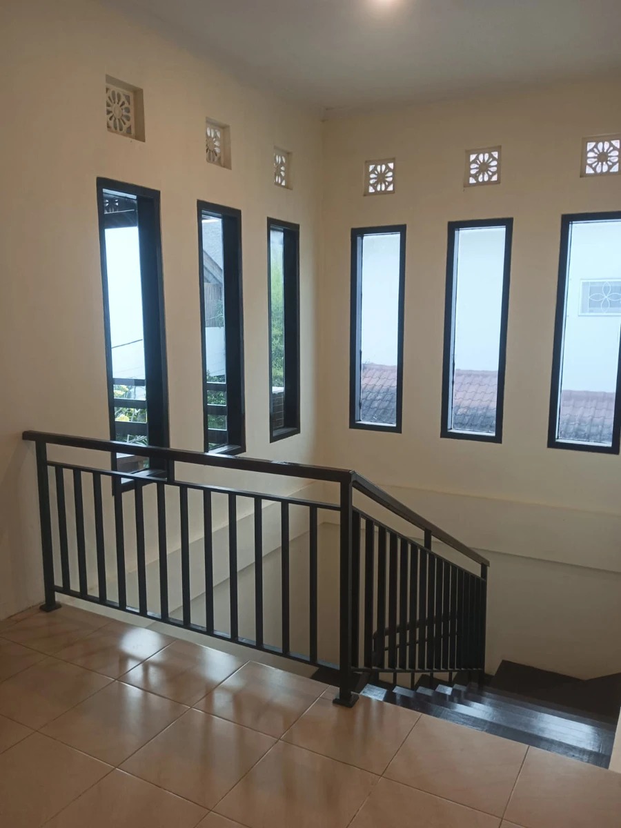 Tucked-Away 3BR Villa w/ Private Pool an