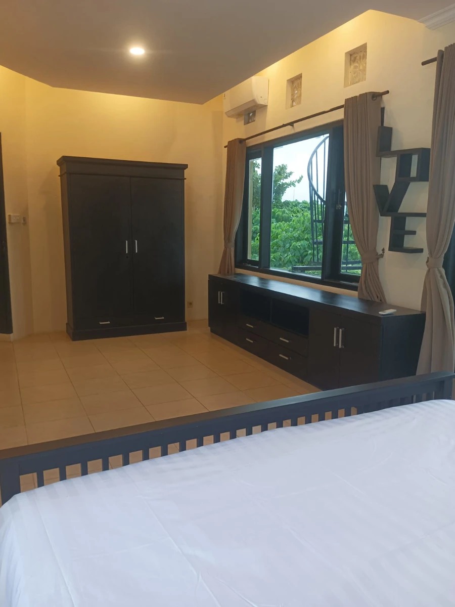 Tucked-Away 3BR Villa w/ Private Pool an
