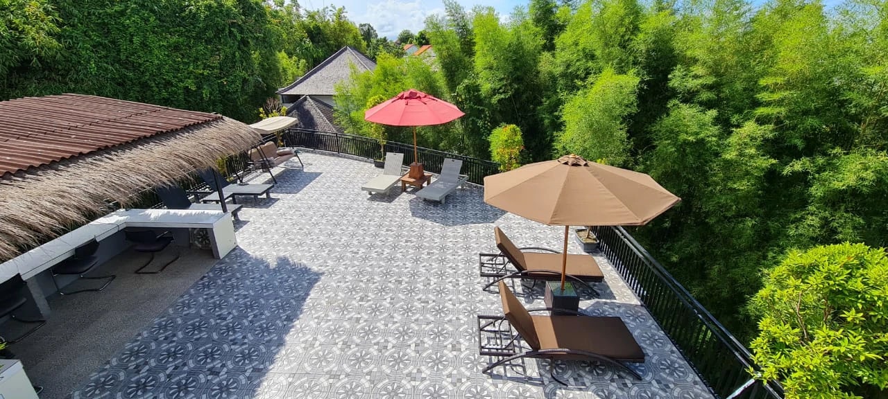 Bar and Room for sale hotels resort vill