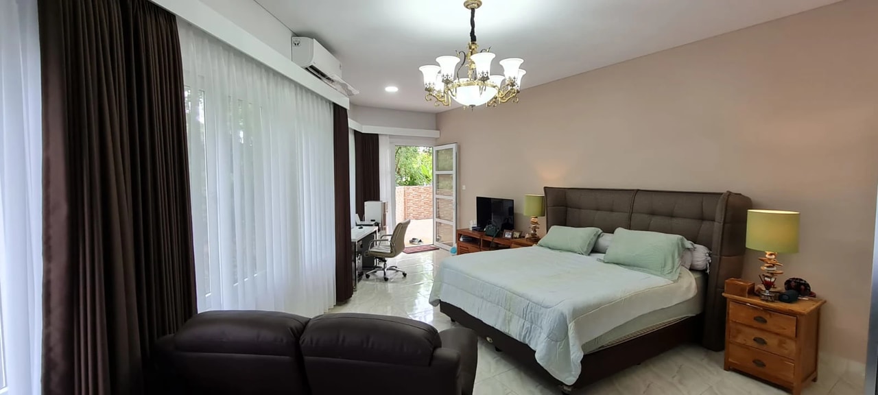 Bar and Room for sale hotels resort vill