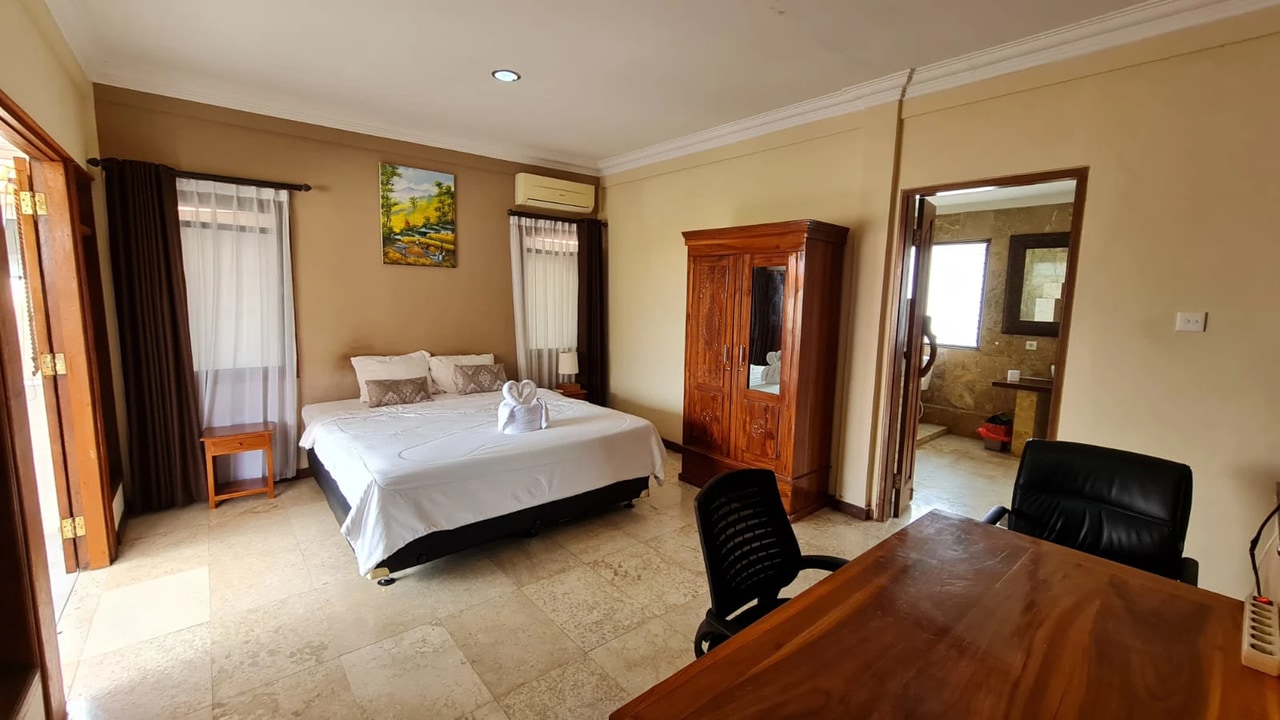 Bar and Room for sale hotels resort vill