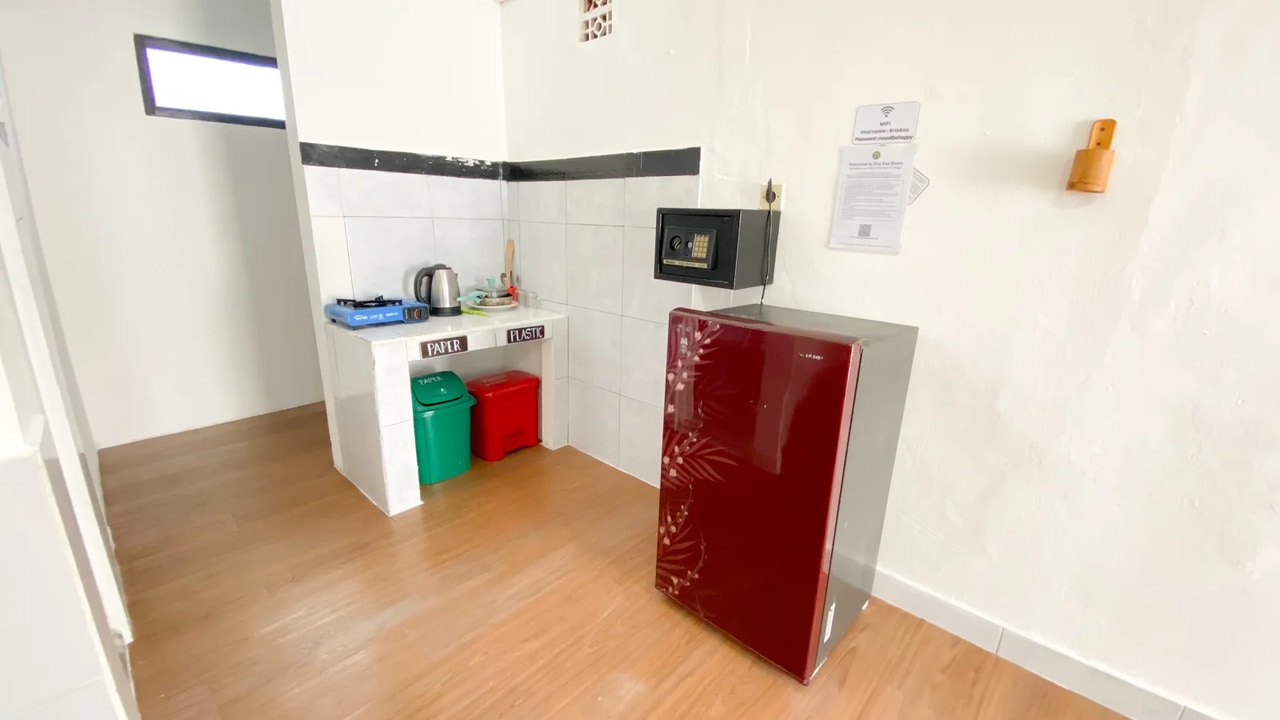 Room Rental in Canggu – Kris Kos