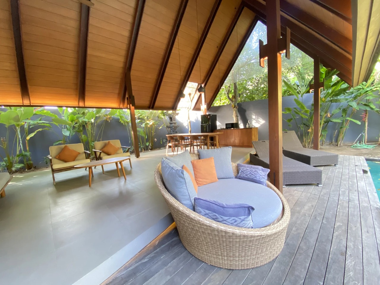 3BR Private Villa with Spacious Garden - Pererenan