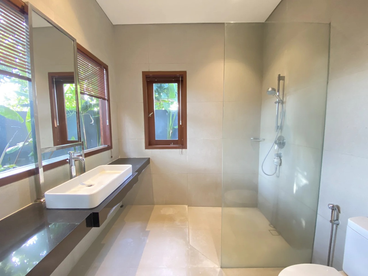 3BR Private Villa with Spacious Garden - Pererenan