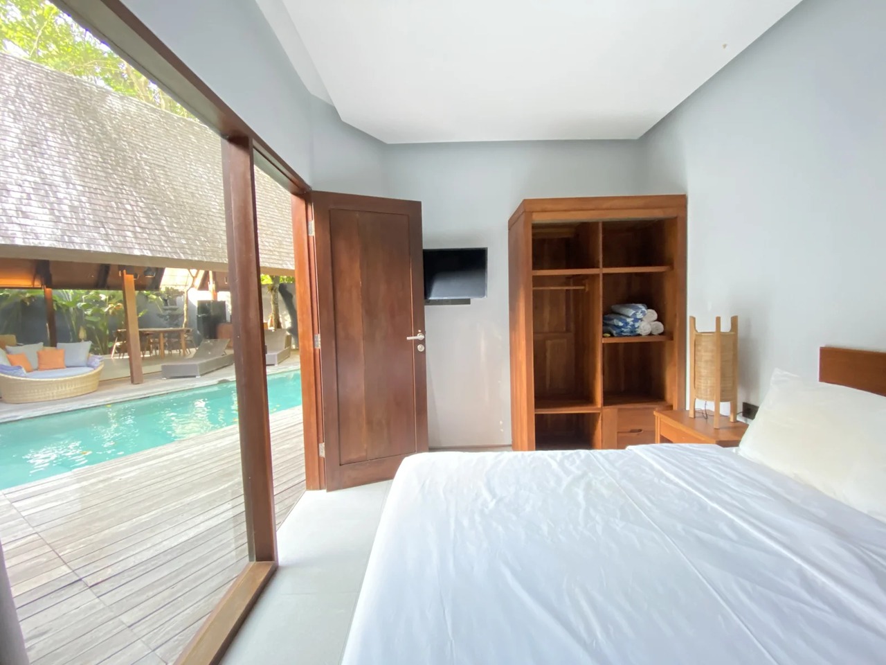 3BR Private Villa with Spacious Garden - Pererenan