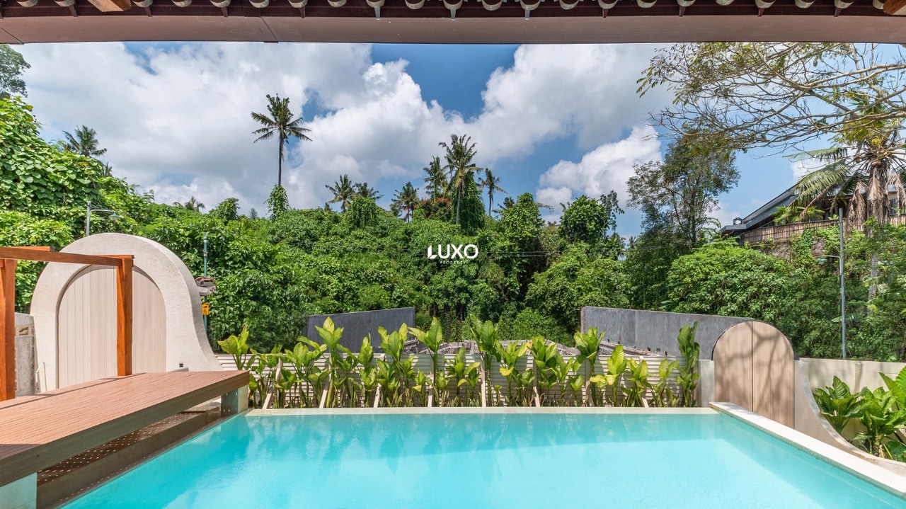 Modern Tropical 2 Bedroom Villa in Ubud