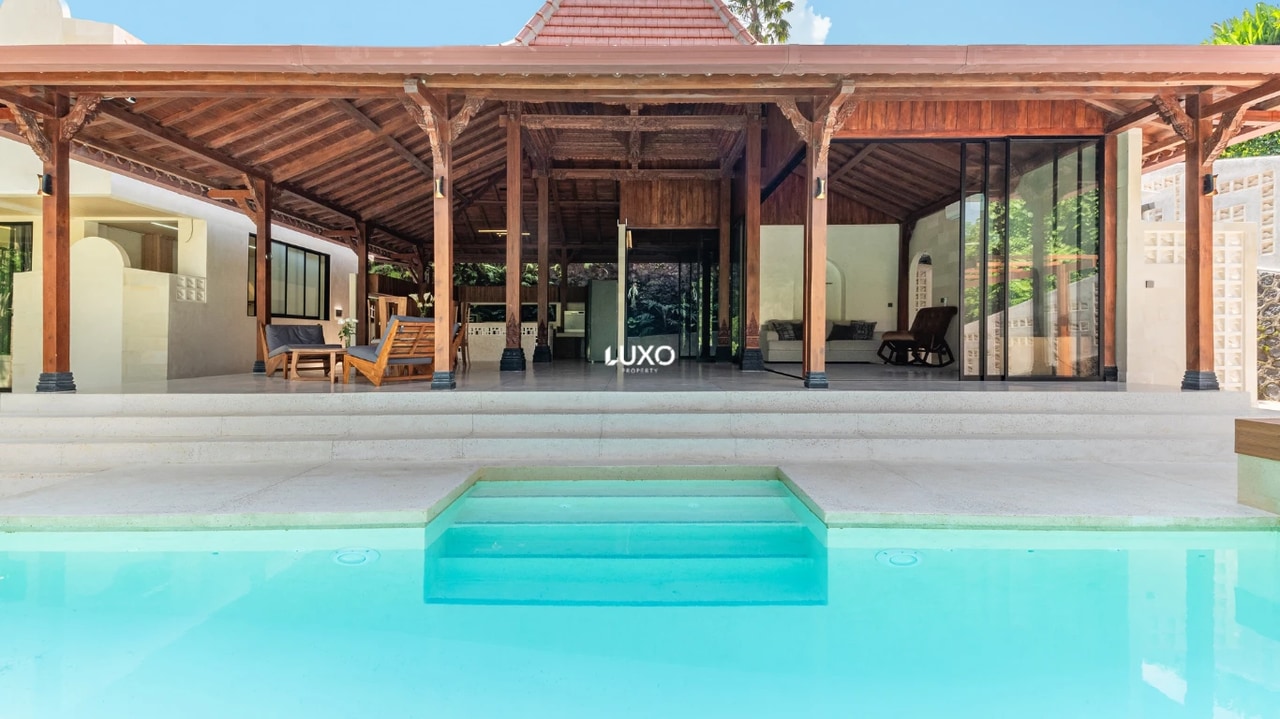 Modern Tropical 2 Bedroom Villa in Ubud