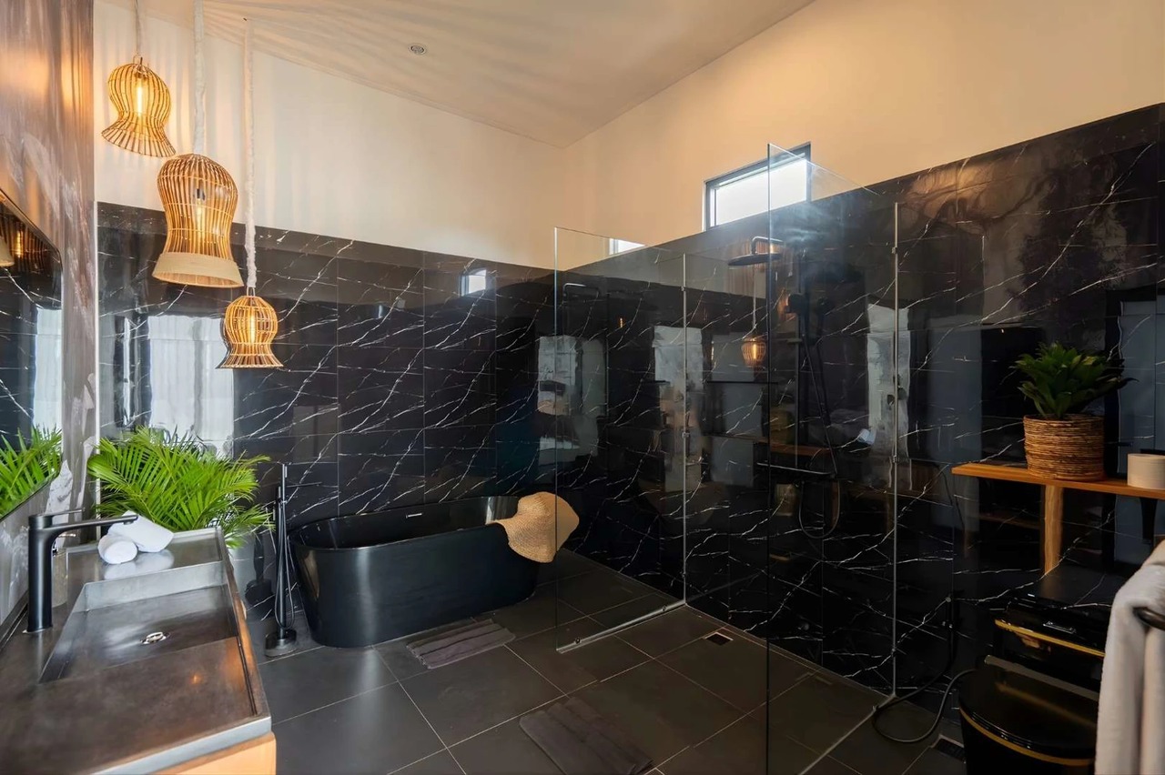 LEASEHOLD Brand New 3BR Villa