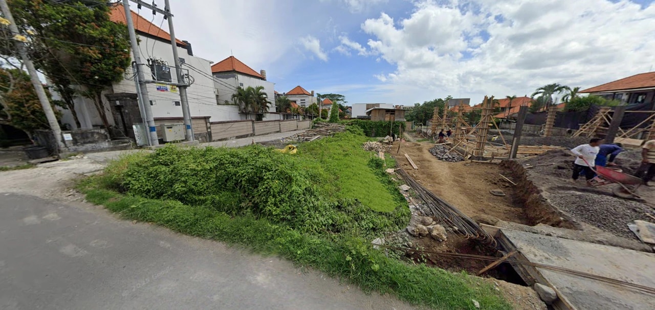 CEMAGI, 3.2 ARE of Land, Prime Location
