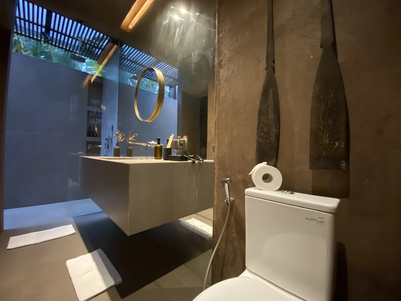 2BR Villa with Romantic Design!
