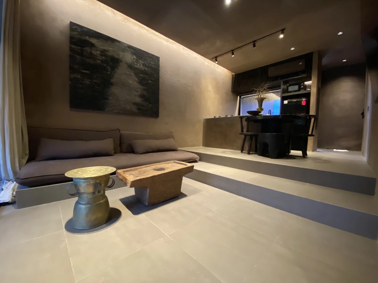 2BR Villa with Romantic Design!