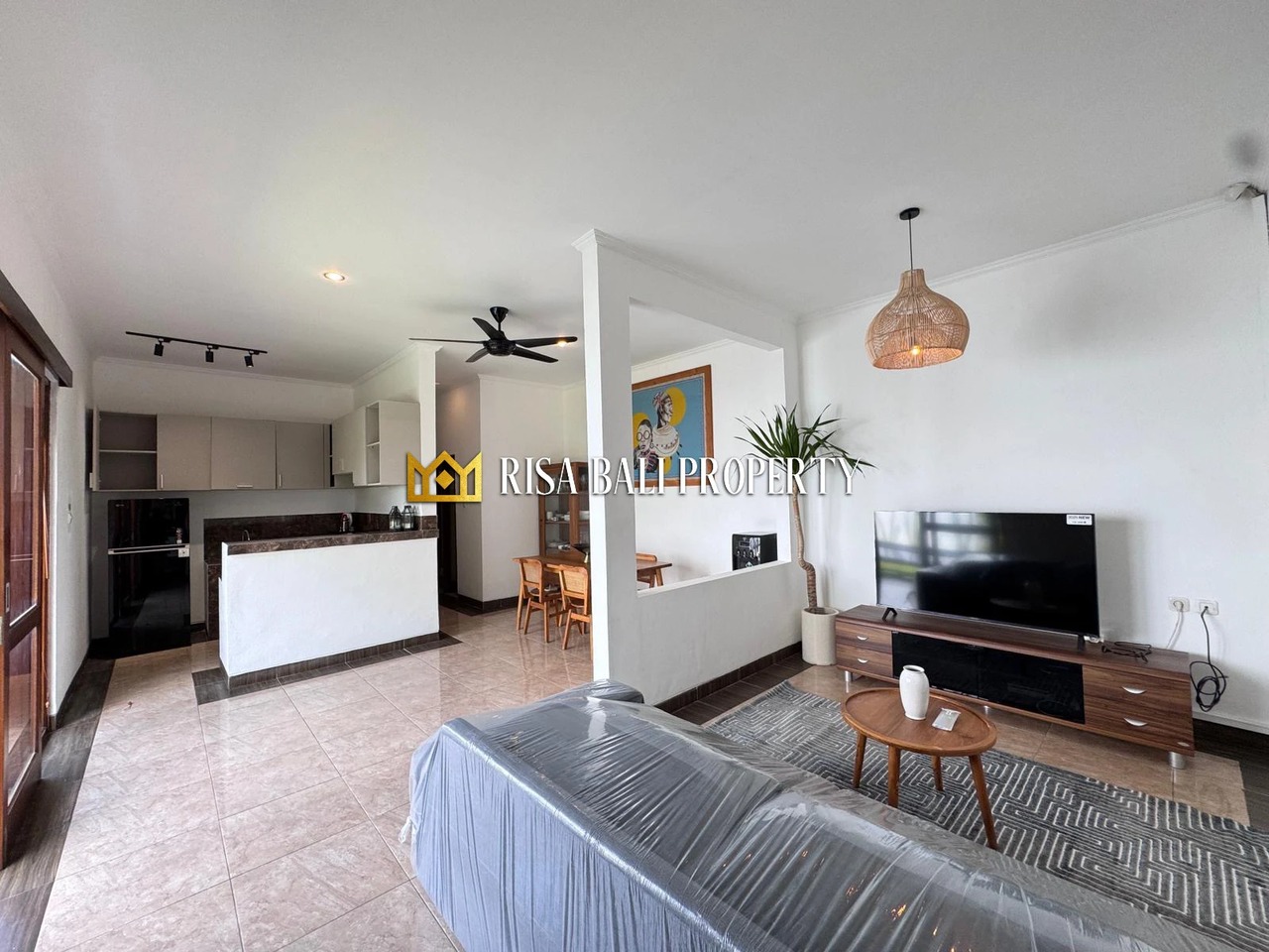 2-BEDROOM VILLA IN CENTRAL BERAWA