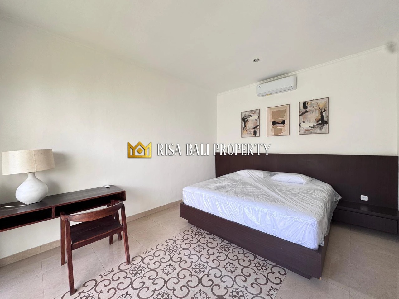2-BEDROOM VILLA IN CENTRAL BERAWA