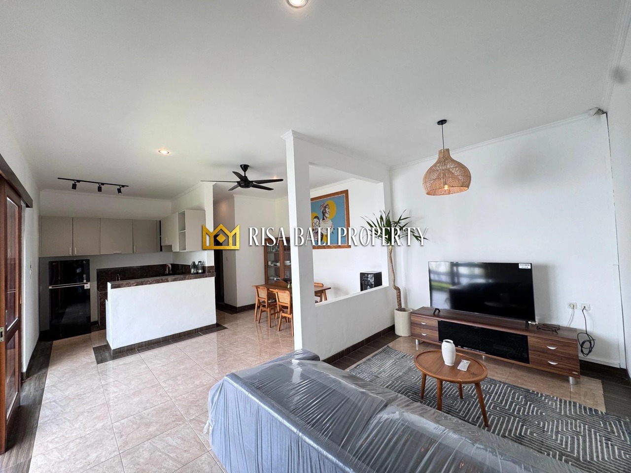2-BEDROOM VILLA IN CENTRAL BERAWA