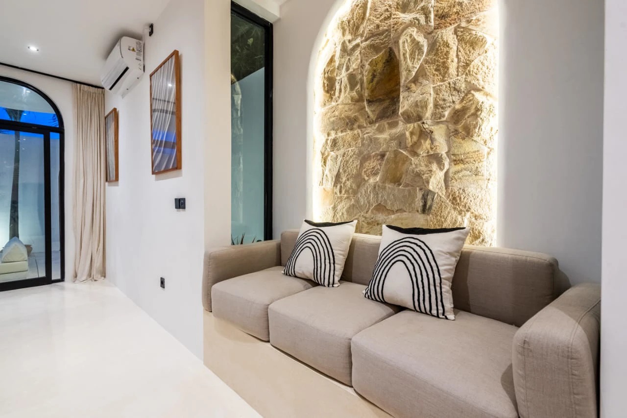2BR Villa w/ Balcony & Green Space View